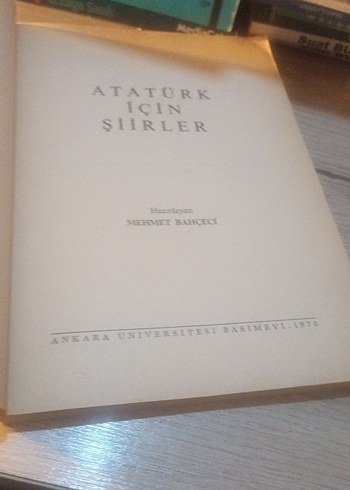 Atatürk İçin Şiirler - Türk Dil Kurumu Yayınları - Görsel 3