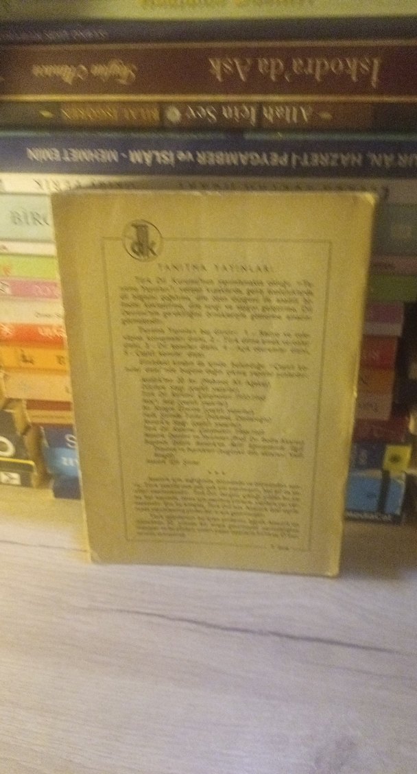 Atatürk İçin Şiirler - Türk Dil Kurumu Yayınları - Görsel 2