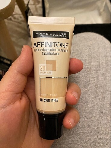 Maybelline Maybellıne fondoten (17-20)