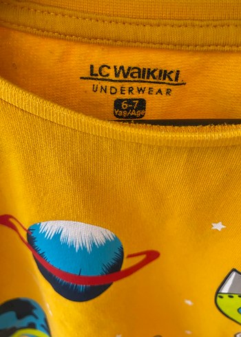 LC Waikiki Uzay Temalı Erkek Çocuk Pijama Takımı