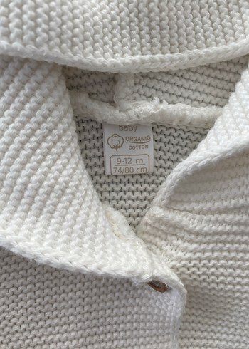 Kapüşonlu Beyaz Triko bebek Hırkası - Görsel 3