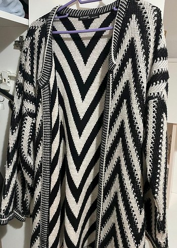 Bohem Uzun Zebra Desenli V Yaka Hırka - Görsel 2