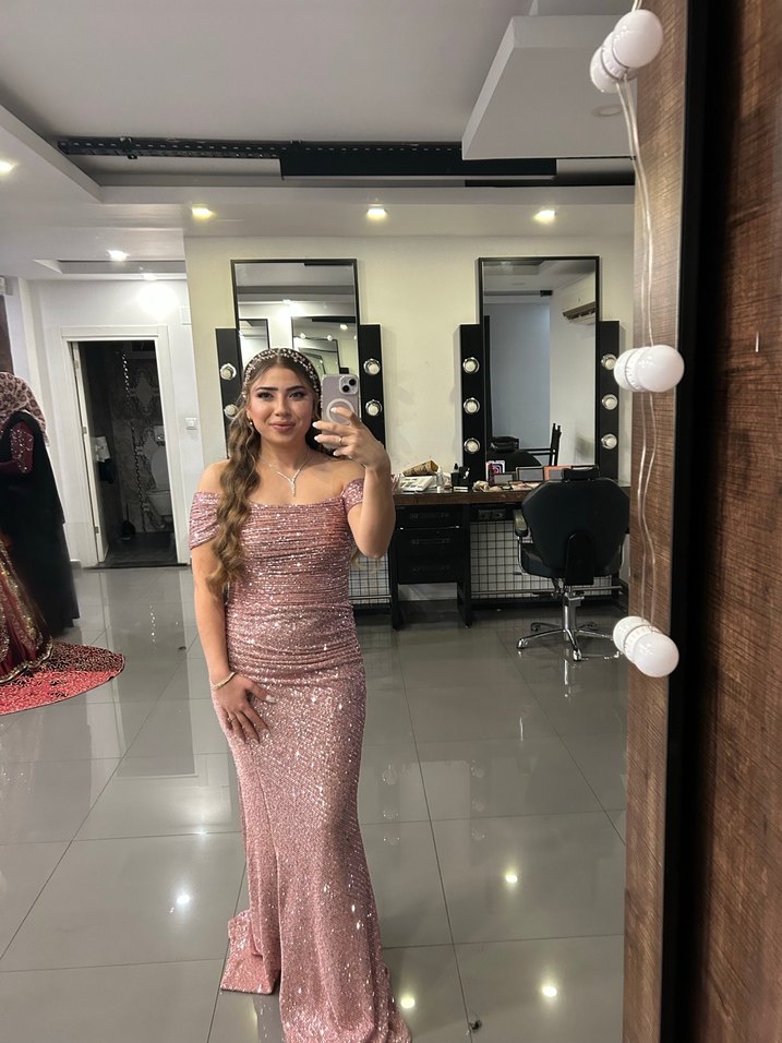 Pudra Pullu Drapeli Straplez Uzun Abiye Elbise - Görsel 4