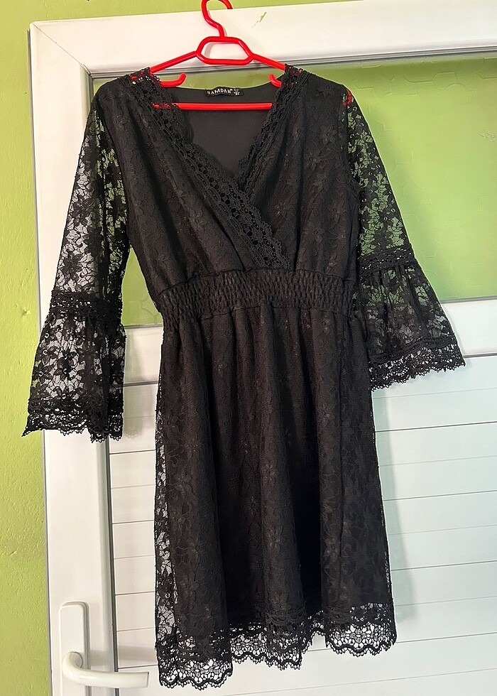Siyah dantel elbise - Görsel 2