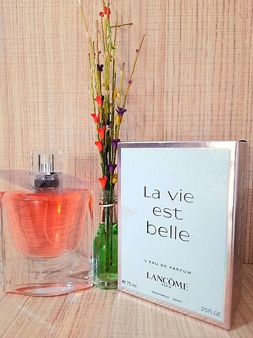 La Vie Est Belle