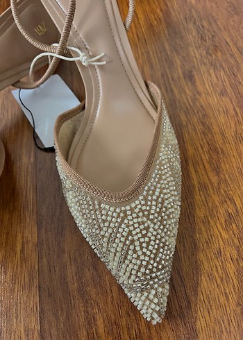 Zara parlak taşlı arkası açık ayakkabı - Görsel 5