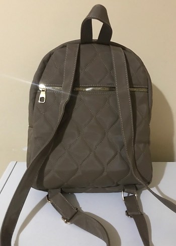 Kemer Detaylı krem Kadın Deri Sırt Çantası - Görsel 3