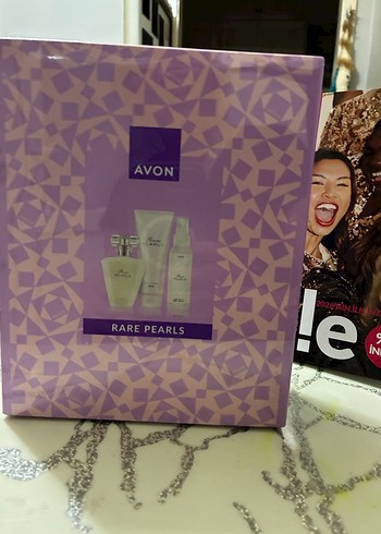 Avon Rare Pearls Kadın Parfüm Seti - Görsel 2