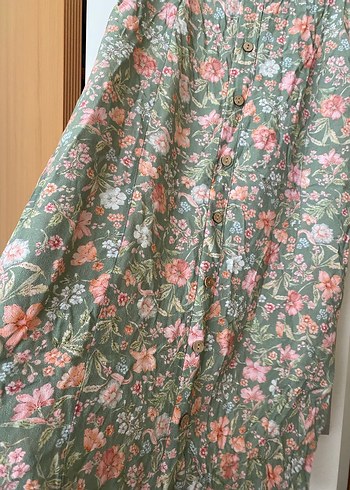 Düğmeli Çiçekli Etek - Görsel 2