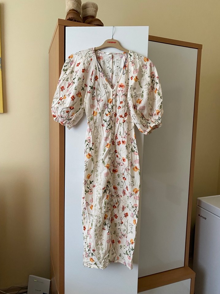 H&M balon kol çiçekli elbise - Görsel 3