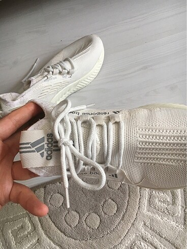 37 Beden Adidas spor ayakkabı