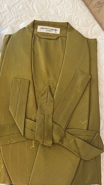 Pierre Cardin kimono ipek saten sıfır etiketli kutulu