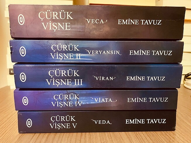 Çürük Vişne Emine Tavuz