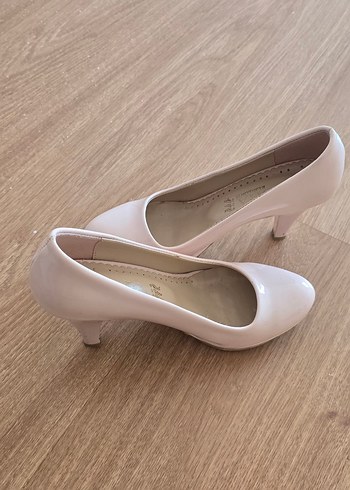 36 Beden ten rengi Renk Bej Kadın Stiletto Topuklu Ayakkabı