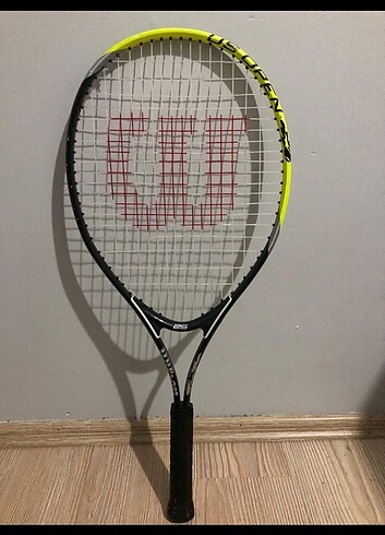 Wilson Tenis raketi 25 numara