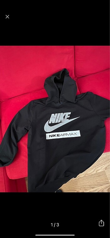 Nike sweatshirt