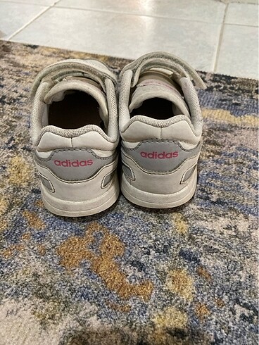 29 Beden beyaz Renk Adidas 29 No Çocuk Ayakkabı