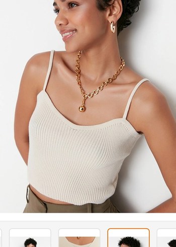 Bej V Yaka Örgü Mini Kadın Kazak - Görsel 2