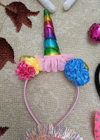 Renkli Payetli Çocuk Taç ve Toka Seti - Görsel 5