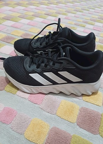 adidas spor ayakkabı 36 no