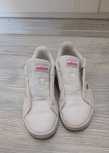 Kız Çocuk Beyaz Adidas Spor Ayakkabı - Görsel 3