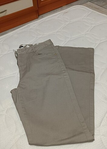Bej pantolon