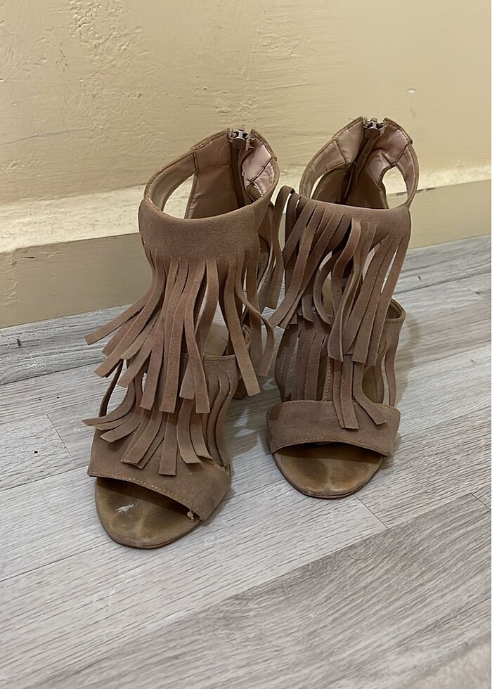 Kadın topuklu ayakkabı - Görsel 2