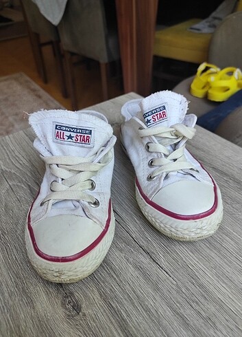 26 Beden beyaz Renk Çocuk converse