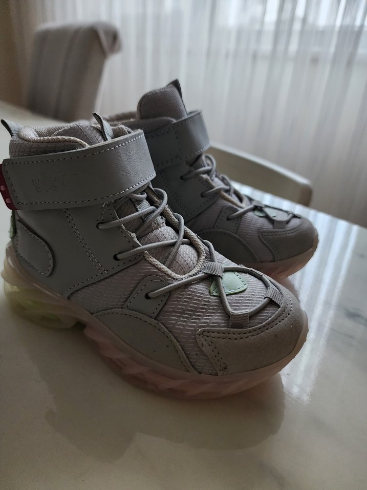 Kız Çocuk Gri Bağcıklı Spor Ayakkabı, bot Vicco Marka - Görsel 2