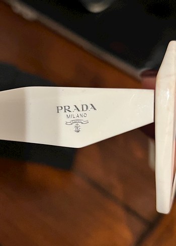 Prada Güneş Gözlüğü - Görsel 2
