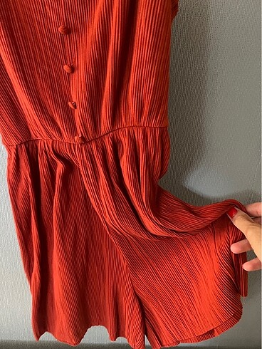 xs Beden kırmızı Renk Bershka Şort Tulum