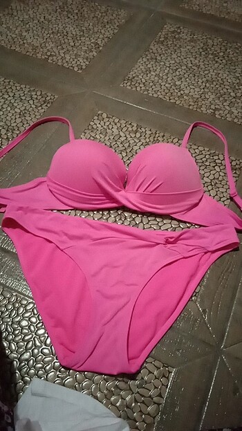 Bikini 
