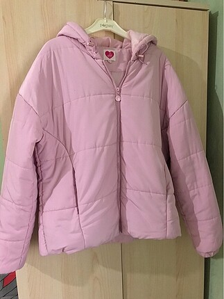 KOTON PEMBE KAPÜŞONLU ŞİŞME MONT