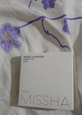 Missha Magic Cushion Moist Up Pudra