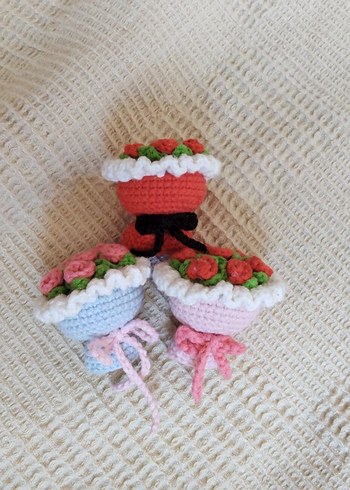 Amigurumi Minik Çiçek Buketi
