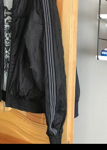 Siyah Fermuarlı Erkek Yağmurluk - Görsel 2