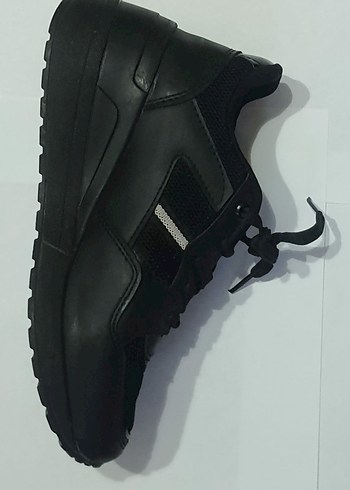 Siyah Dolgu Topuklu Kadın Sneaker