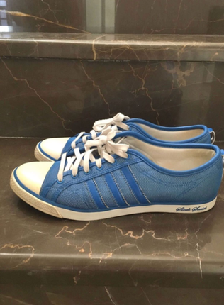 38 Beden Adidas ayakkabı 