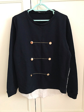 Arkası gömlek detaylı sweatshirt 