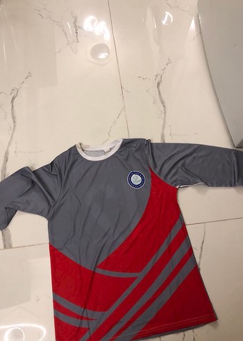 Uzun Kollu Gri Kırmızı Spor Tişört - Görsel 2