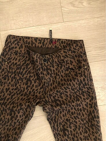 m Beden Leopar pantolon