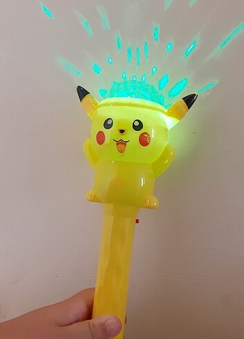 Pikacu oyuncak sesli , ışıklı 
