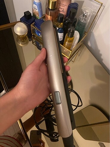 Beden Saç düzleştirici Remington keratin 8540 modeli