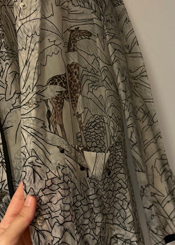 Şeffaf Desenli Uzun Kadın Yağmurluk - Görsel 5