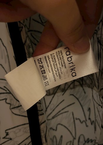 Şeffaf Desenli Uzun Kadın Yağmurluk - Görsel 4