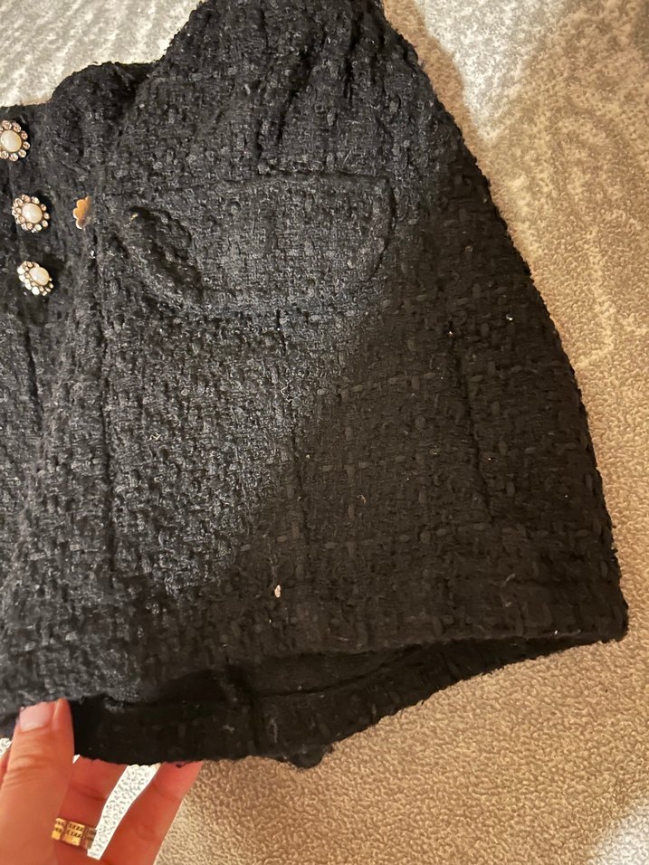 Düğmeli Siyah Mini Tüvit Şort - Görsel 5