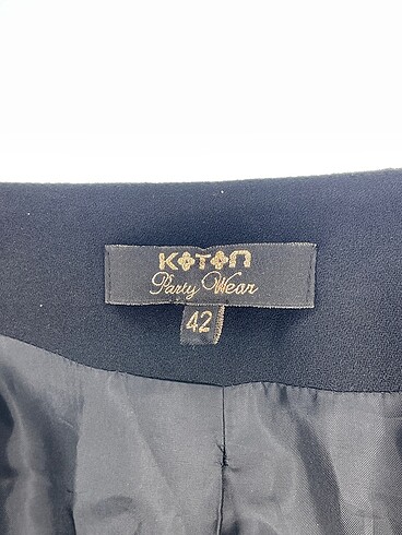 42 Beden siyah Renk Koton Blazer %70 İndirimli.