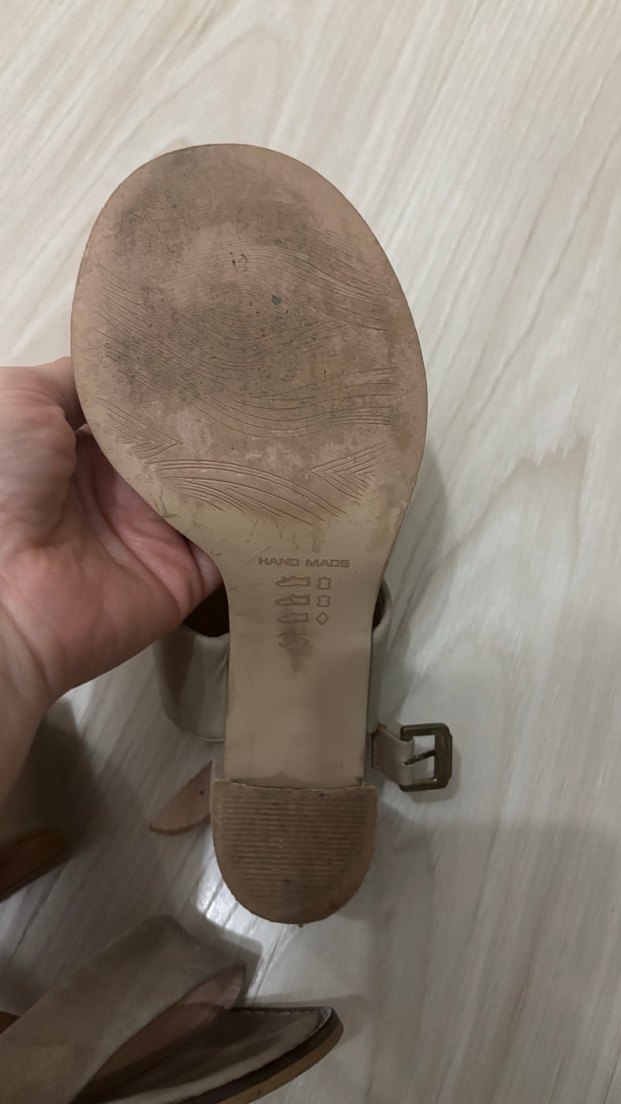 Bej Süet Dolgu Topuklu Kadın Sandalet - Görsel 4