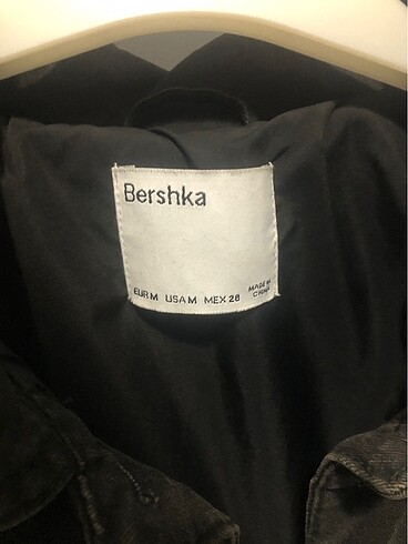 Bershka Bershka kapitone ceket