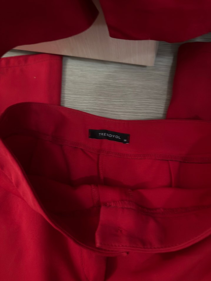 Milla Kırmızı Uzun Kesim Kadın Ceket - Görsel 3